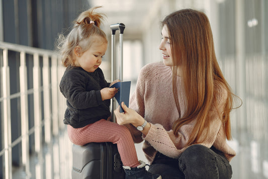 Getting Ready for Long Flights While Breastfeeding and Traveling with Your Baby